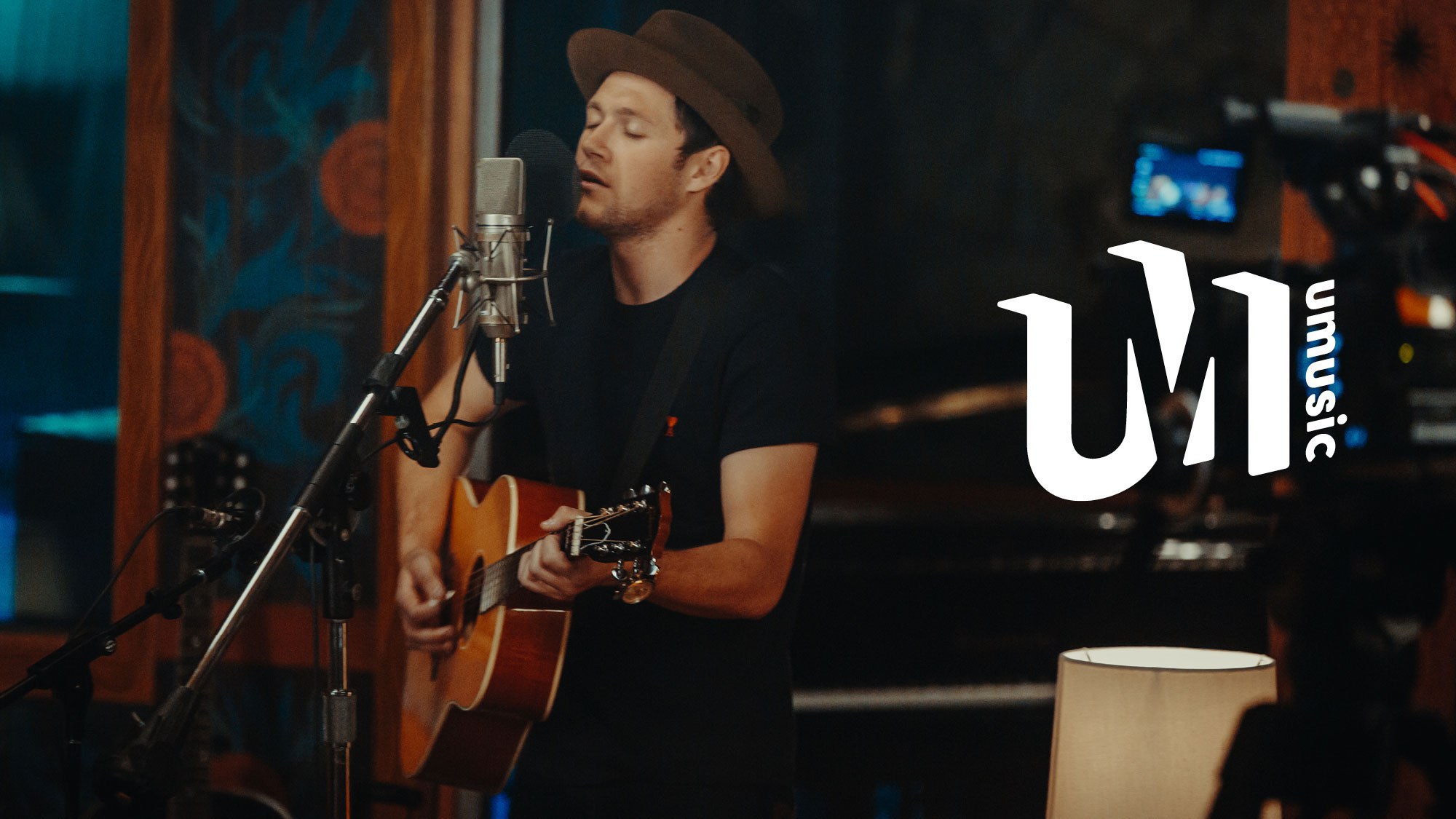 U Music Hero 2000x1125px